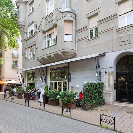 Luxurious Central Apartment In Liszt Ferenc Square Budapest Kültér fotó