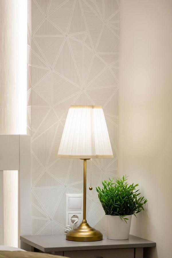 Luxurious Central Apartment In Liszt Ferenc Square Budapest Kültér fotó